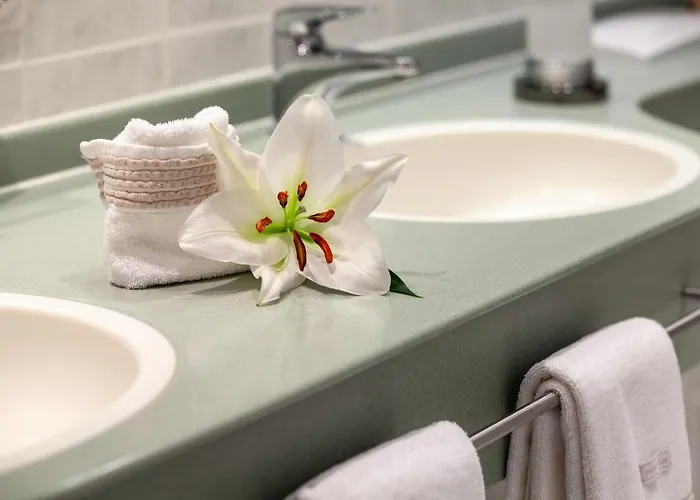 Boutique Hotel Eden 3*