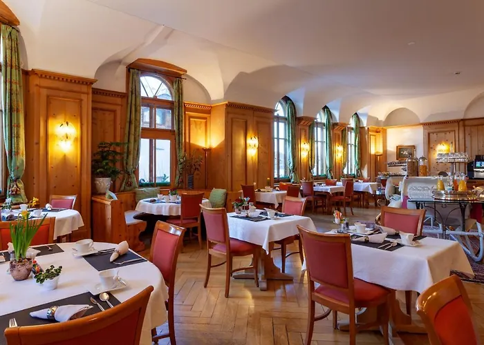 Boutique Hotel Eden 3*