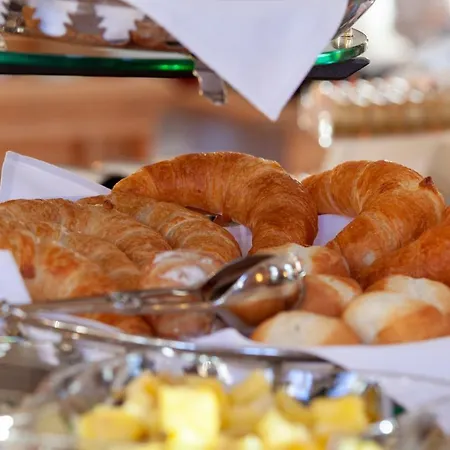 Hotel Boutique Eden 3*